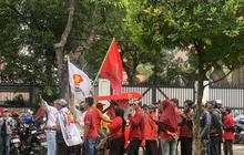 Sekjen Gerindra Sugiono Minta Maaf Banyak Atribut Partai di Jalan dan Ganggu Masyarakat