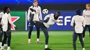 Saat ini kondisi Los Blancos masih dalam tekanan. (Piero CRUCIATTI/AFP)