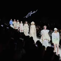 Bukan Sekadar Tampil di Runway, Ada Cerita Lokal di Balik Setiap Koleksi. (Foto/Dok: Moscow Fashion Week)