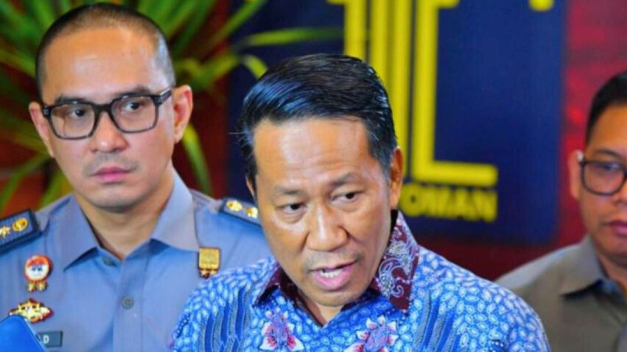 Menteri Dinas Luar Negeri Harus Izin Prabowo, Menkum Supratman: Saya Belum Pernah Sama Sekali