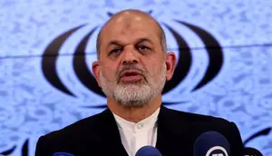 Kepala Garda Revolusi Iran Muncul di Prosesi Pemakaman Khamenei