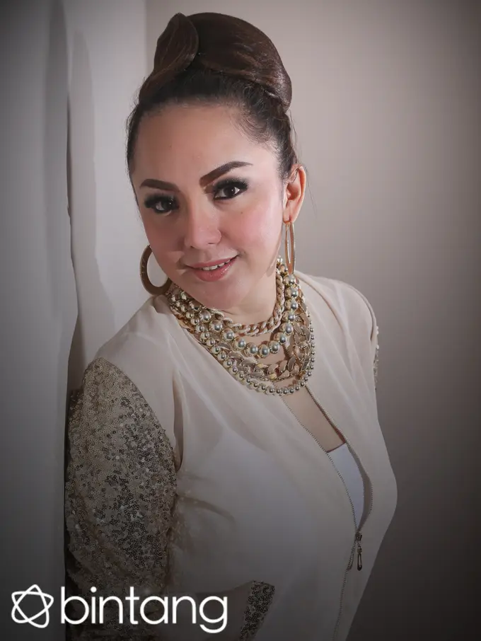 [Bintang] Regina Andriane Saputri