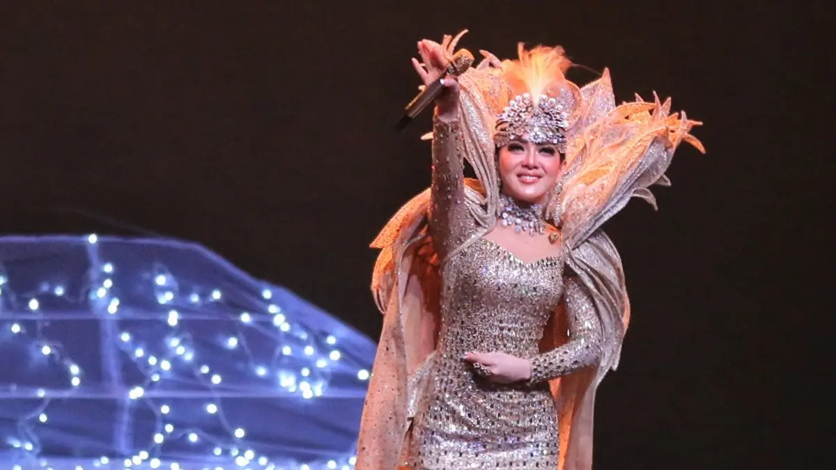Ilustrasi: penampilan Syahrini dalam konser sebelumnya (dok. arsip)