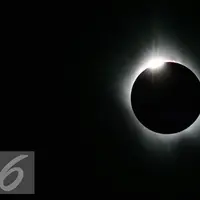 Ilustrasi Gerhana Matahari Total (iStockphoto)