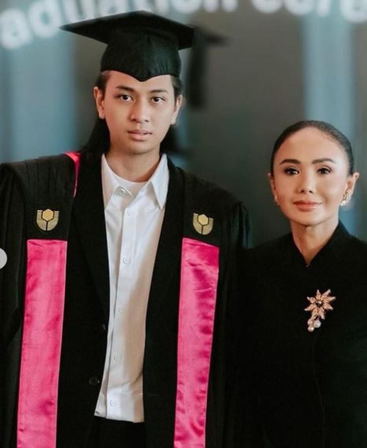 7 Potret Anak Seleb yang Sekolah di Luar Negeri, dari Cavin Obrient hingga Mieke Namira