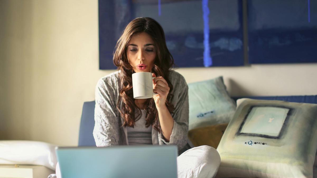 Alasan Mengapa Tidak Disarankan Minum Kopi saat Perut Kosong