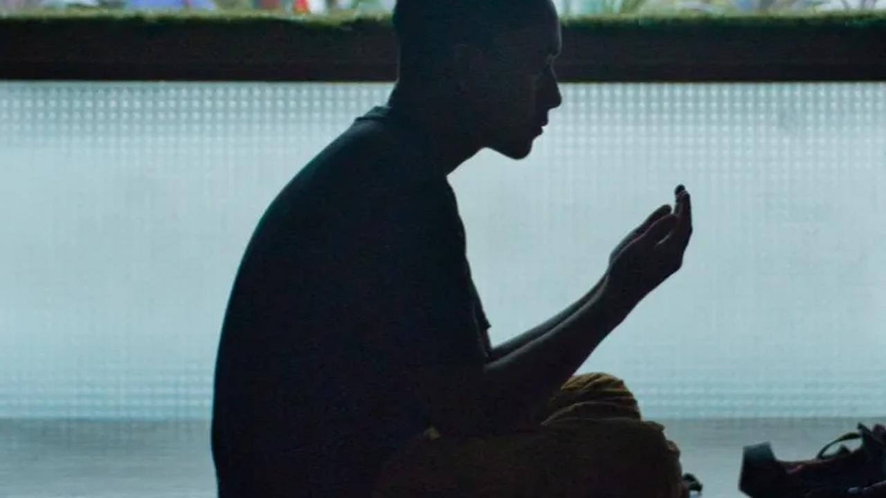 7. Doa  Sholat Hajat dan Amalan-Amalan yang Mustajab