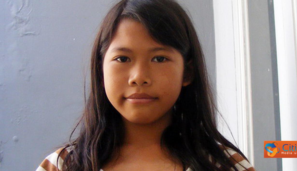 Citizen6, Jakarta: Telah ditemukan seorang anak bernama Mela Astuti di Stasiun Senen, Jakarta, pada Jumat (17/6). Ketika ditemukan dia mengenakan seragam olah raga SD Muhammadiyah 3 Weleri. (Pengirim: Ari WD)