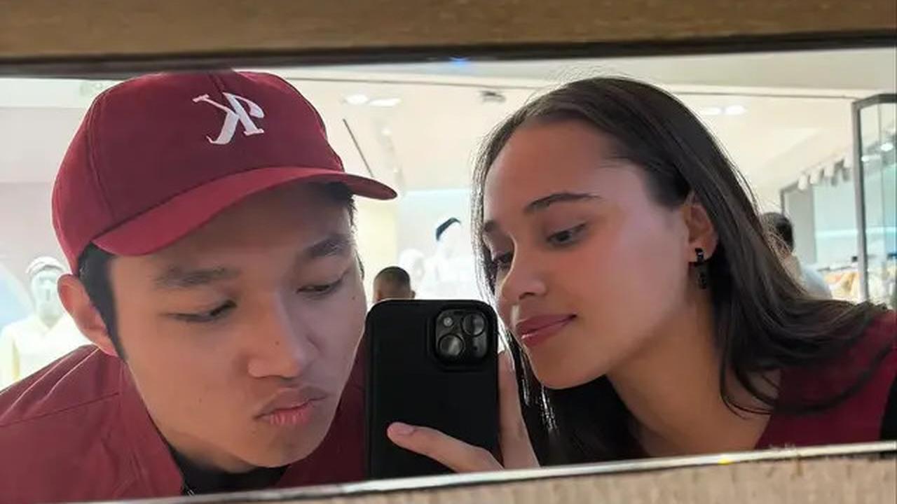 7 Potret Kiesha Alvaro dan Aurora Ribero Pemeran 'Komang', Kiesha Tulis Pesan Menyentuh