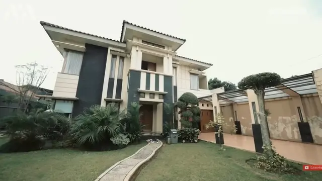 Narji memiliki rumah yang mewah dan luas (YouTube/AH)