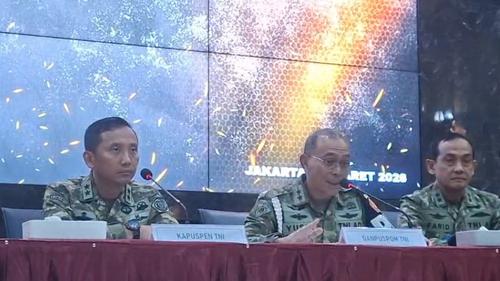 TNI mengungkap keempat anggota yang kini ditahan usai diduga terlibat dalam kasus penyiraman air keras terhadap Wakil Koordinator KontraS Andrie Yunus.