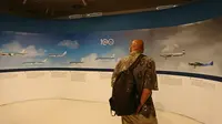 Pameran 100 tahun KLM mengudara digelar di Erasmus Huis, Jakarta. (Liputan6.com/Dinny Mutiah)