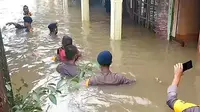 Hujan yang melanda Kota Binjai terjadi sejak Selasa, 29 September 2020, sore hingga Rabu (30/9/2020) dini hari WIB menyebabkan air sungai meluap.