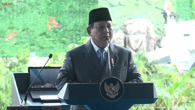 Presiden Prabowo Subianto membuka Indo Defence Expo dan Forum di Jiexpo Kemayoran Jakarta Pusat, Rabu (11/6/2025).