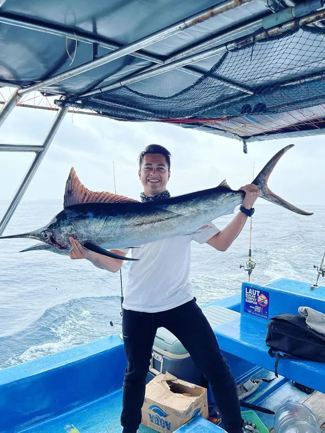 ilustrasi potret eza gionino/instagram: @ezagio