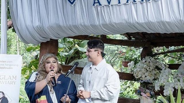 7 Potret Kebersamaan Shindy Samuel dan Suami