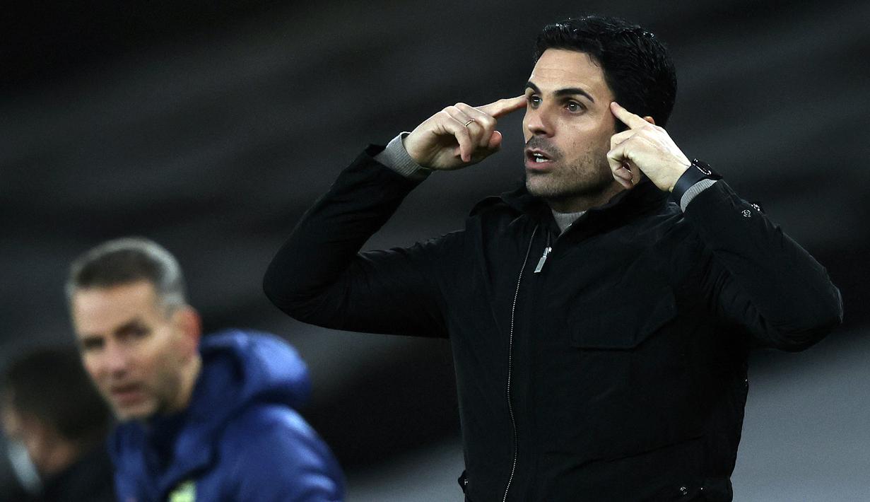 Rekor Mikel Arteta saat menghadapi Manchester City terbilang buruk. Ia hanya menang 1 kali, tidak pernah imbang dan 4 kali menderita kekalahan. (Foto: AFP/Adrian Dennis)