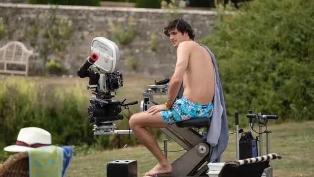 Proses syuting film Saltburn. (Dok: Instagram @saltburnfilm)