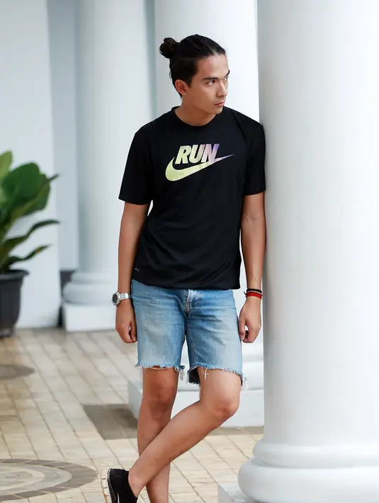 Karakter dasar yang diperankan Lionil memang pemalas sehingga Mansyur tidak mau bekerja ataupun usaha. Ia justru memiliki niat buruk untuk mendapatkan uang dengan cara yang mudah. (Deki Prayoga/Bintang.com)