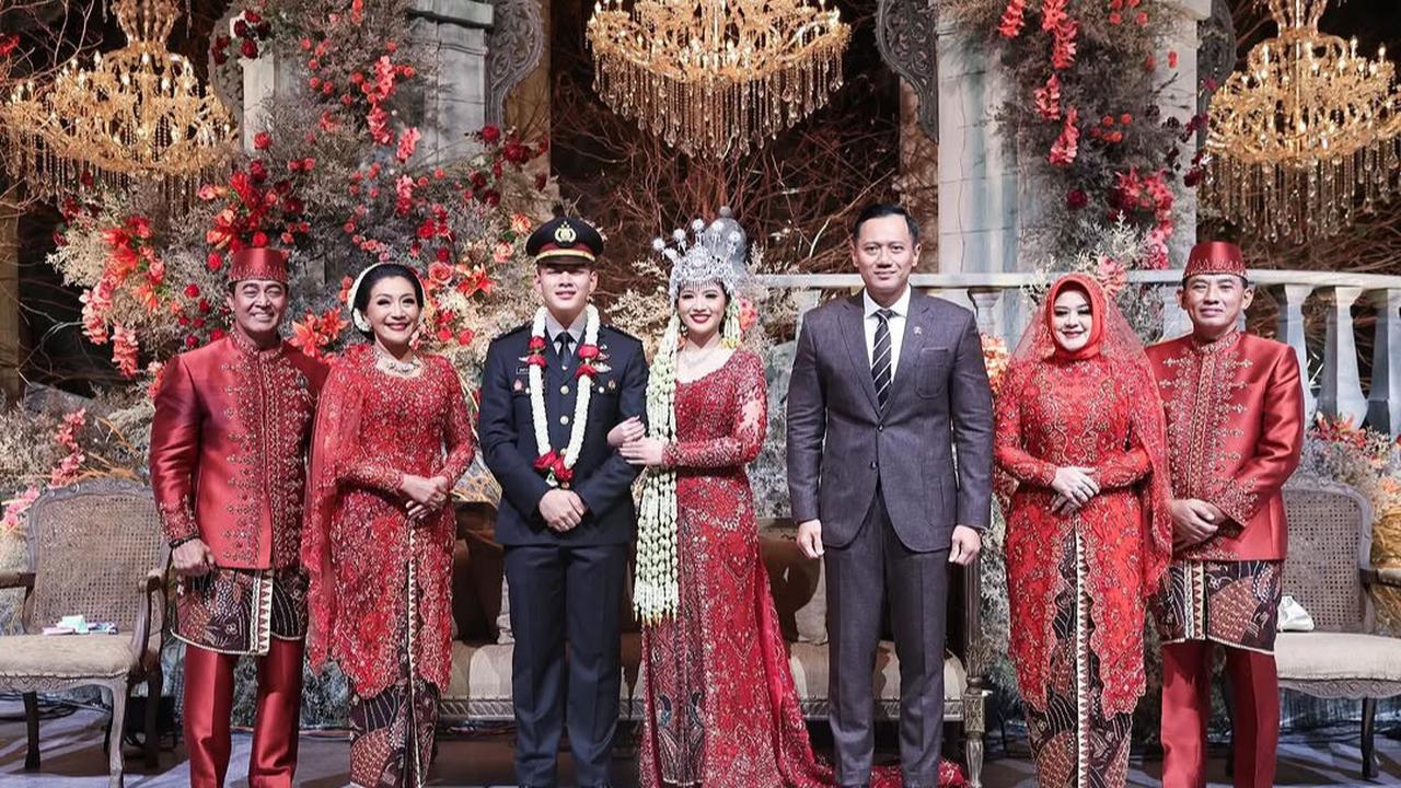 Momen Istimewa Menko AHY Genggam Erat Tangan Jenderal Senior TNI di Pernikahan Anak Eks Panglima