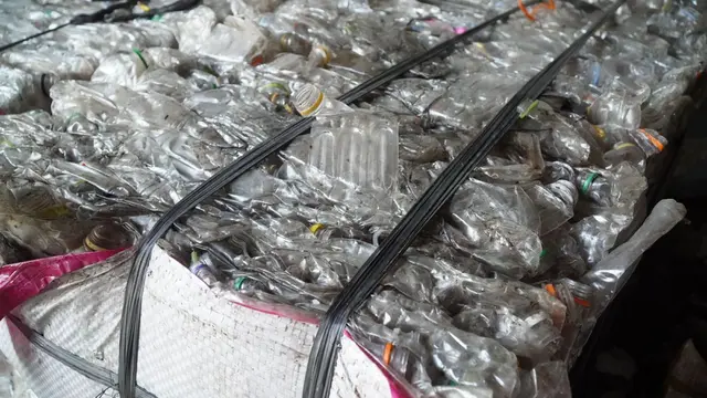 Bahu-Membahu Kurangi Sampah Plastik di Indonesia yang Bejibun