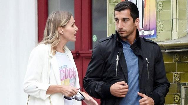 Henrikh Mkhitaryan dan kekasihnya Jude Cisse