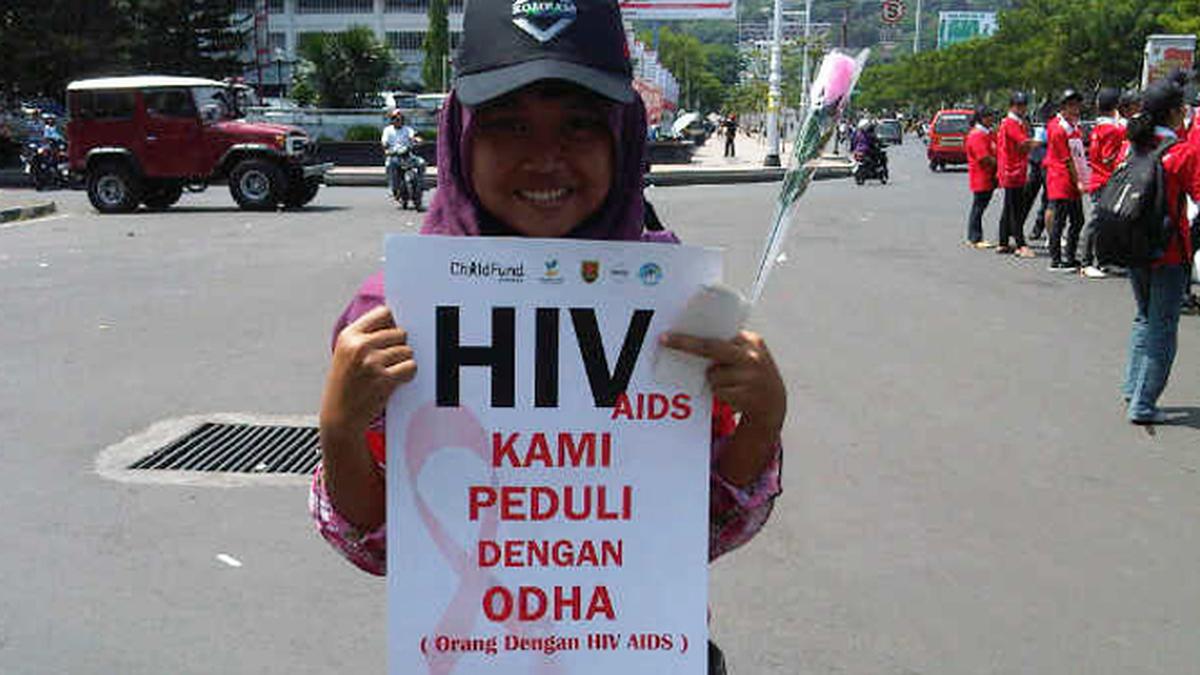 Generasi Muda Semarang Ajak Peduli HIV AIDS di Hari Aids Sedunia ...