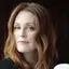 Julianne Moore adalah seorang aktris berkebangsaan Amerika-Inggris