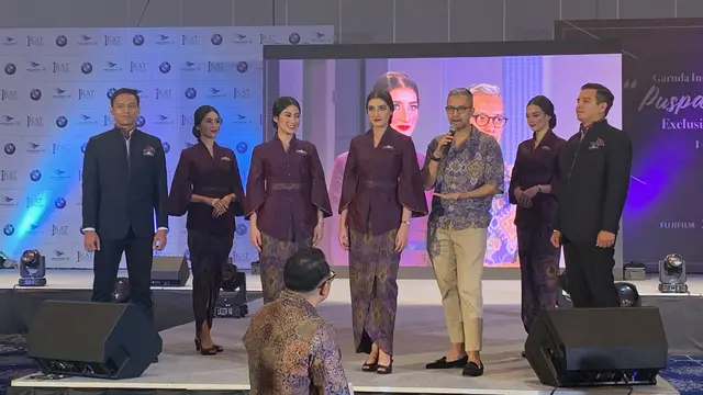 Seragam Tematik Nuansa Tenun Bali Akan Hiasi Penerbangan Garuda Indonesia