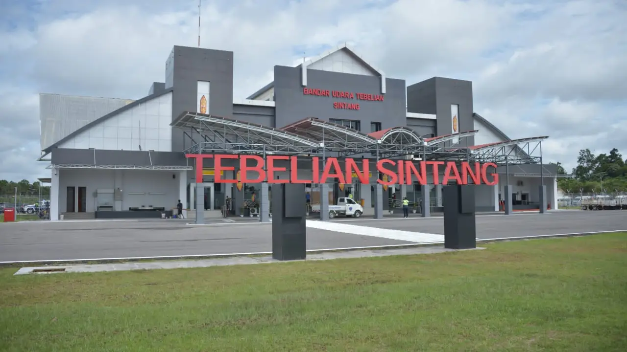Bandara Tebelian