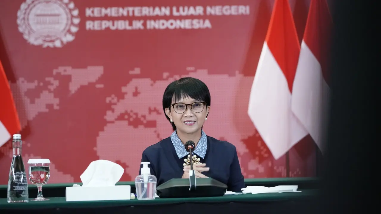 Menteri Luar Negeri Retno Marsudi dalam press briefing bersama dengan awak media pada Kamis (17/9/2020).