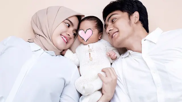 Sudah Punya Anak, Ini 6 Potret Keluarga Vicky Kalea 'Love Story the Series'