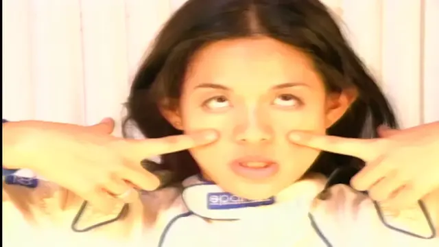 [Fimela] Penampilan Lawas Dian Sastrowardoyo