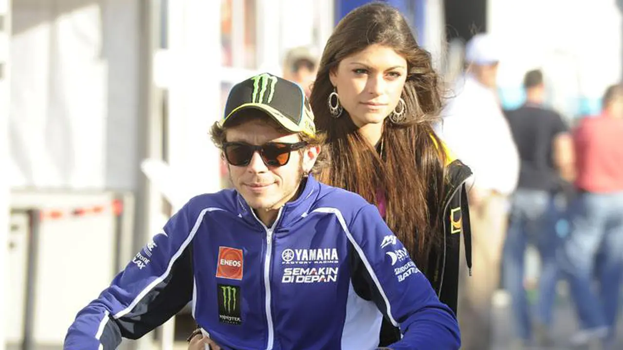 Valentino Rossi dan Linda Morselli.