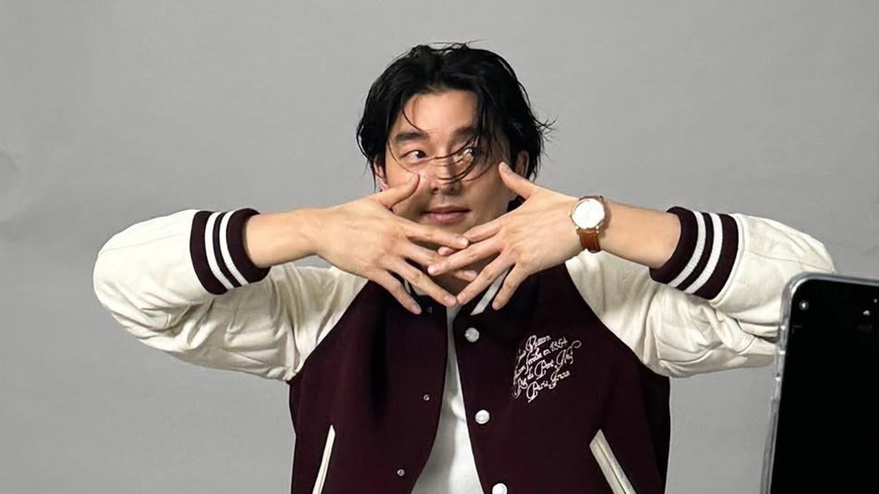 Potret Terbaru Gong Yoo Banjir Sorotan, Tampil dengan Rambut Acak-Acakan tapi Full Damage