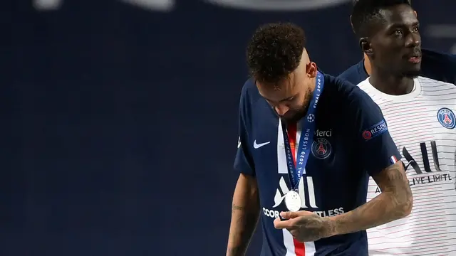 Ekspresi Neymar dan Mbappe Gagal Juara Liga Champions