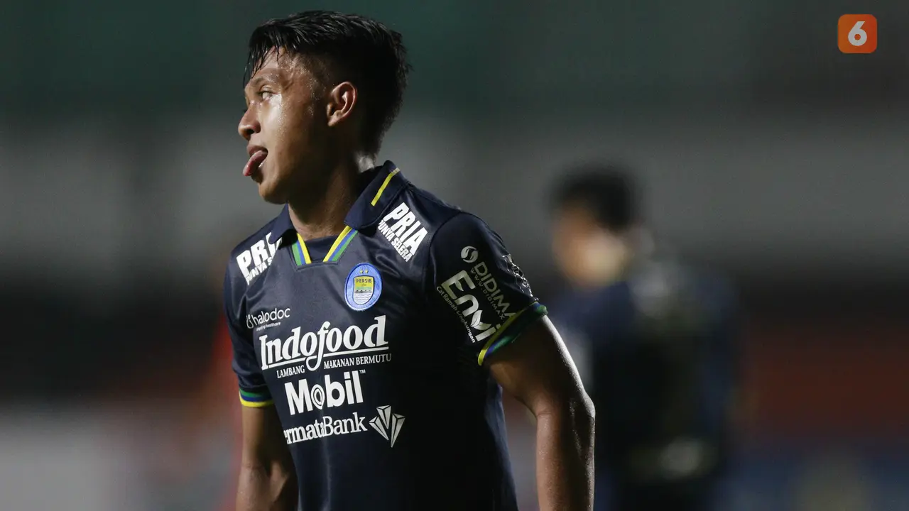 Persib Bandung vs Persiraja Banda Aceh