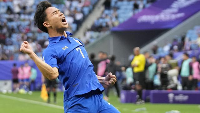 Foto: Wakil ASEAN Habis, Thailand Susul Timnas Indonesia Angkat Koper setelah Disingkirkan Uzbekistan pada Babak 16 Besar Piala Asia 2023