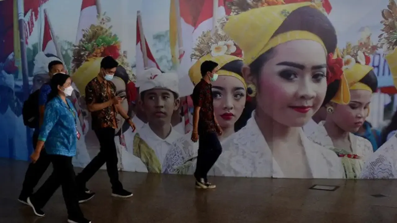 Banner Infografis Bali Siap Sambut Kedatangan Kembali Wisatawan Mancanegara. (Foto: AFP/Sony Tumbelaka)