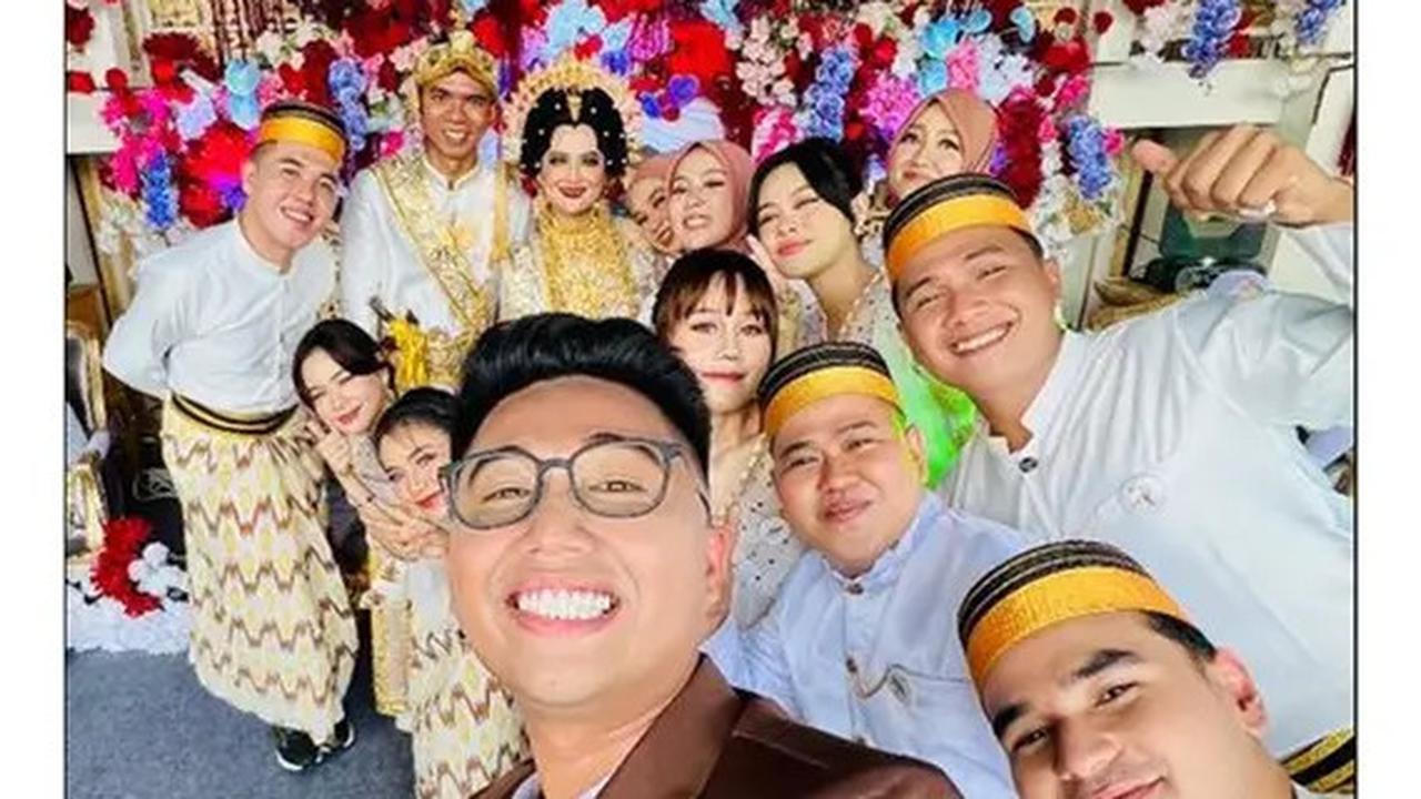 Cantik dan Tampan, 7 Potret Pedangdut di Pernikahan Mewah Nia LIDA, Ada Lady Rara dan Melly Lee Kompak Jadi Bridesmaid