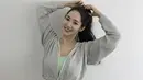 Park Min Young dengan rambut ponytailnya. Ponytail juga menjadi andalan bagi para pemilik rambut panjang, apa kamu juga? Foto: Instagram.