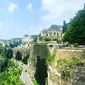 Kota Tua Luksemburg | instagram.com/miley.letmetalk