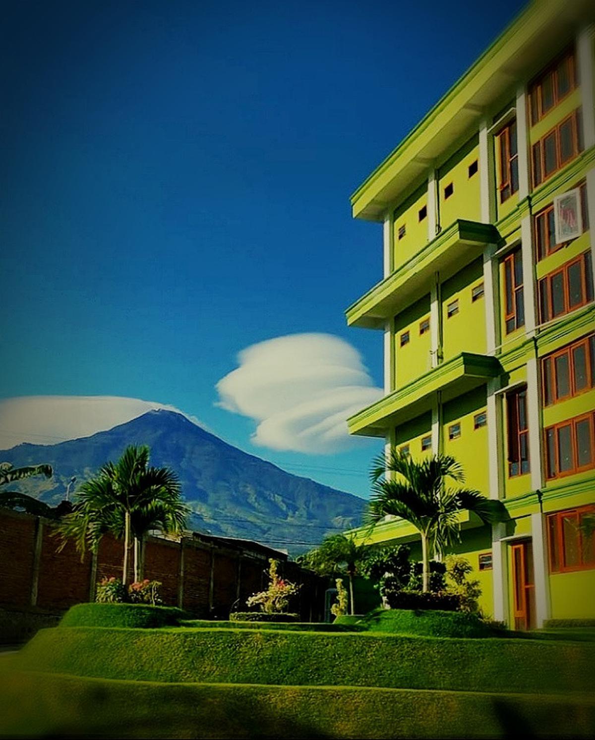 Universitas Abdul Chalim Mojokerto