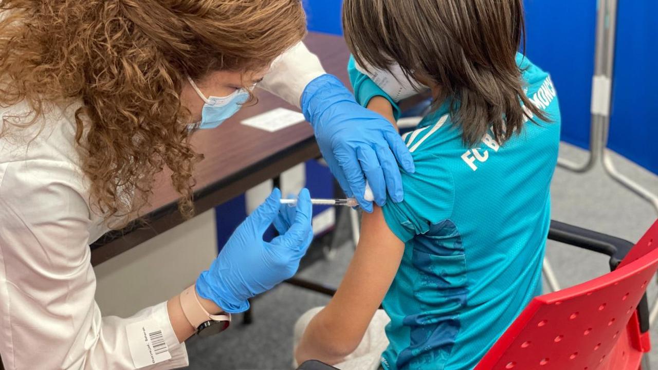 Pelaksanaan vaksinasi polio, lanjutnya, dilakukan mulai tanggal 15 Januari 2024.&nbsp;<br>