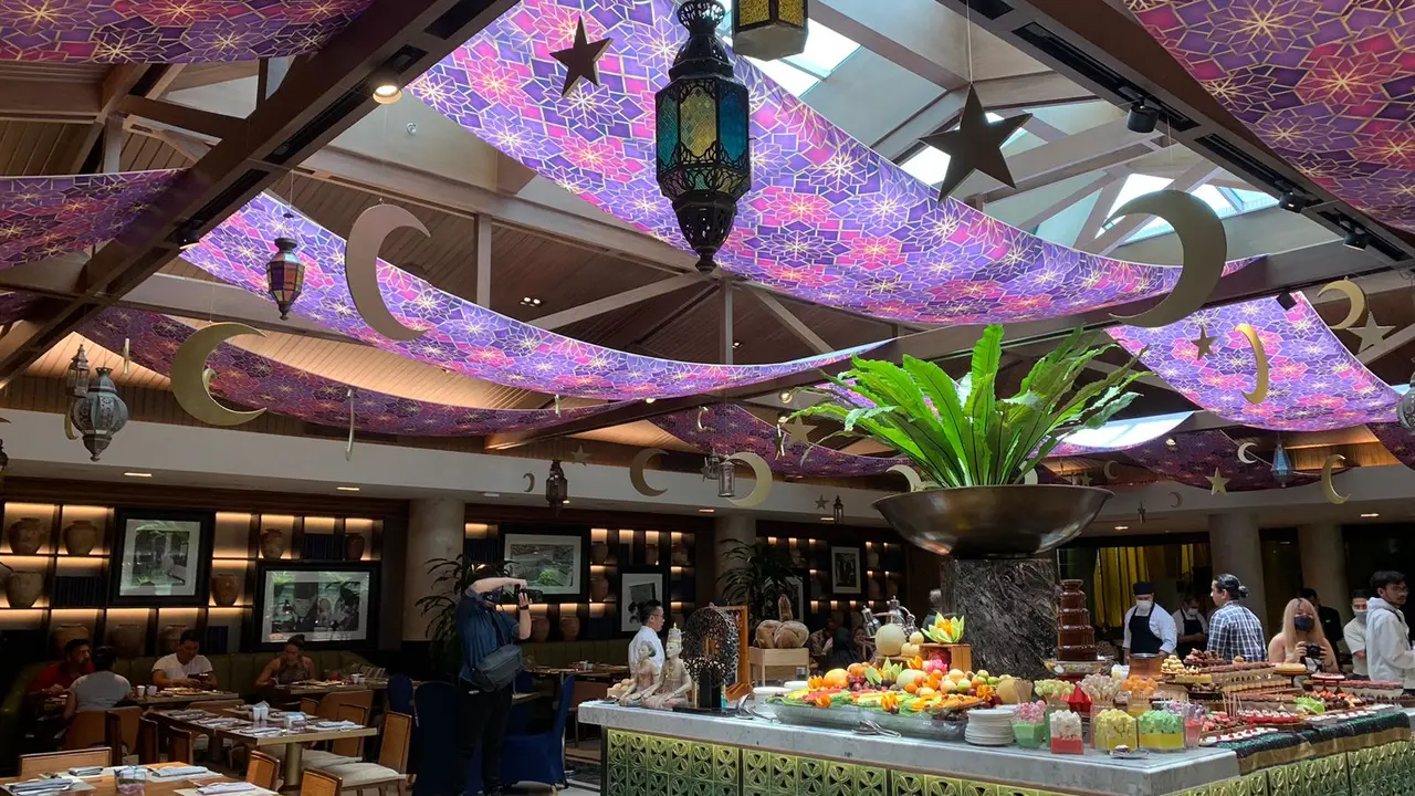 Suasana di Signature Restaurant di Hotel Indonesia Kempinski Jakarta