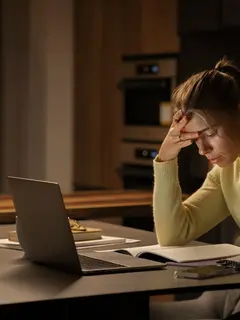 ilustrasi burnout/copyright&nbsp;freepik.com/freepik