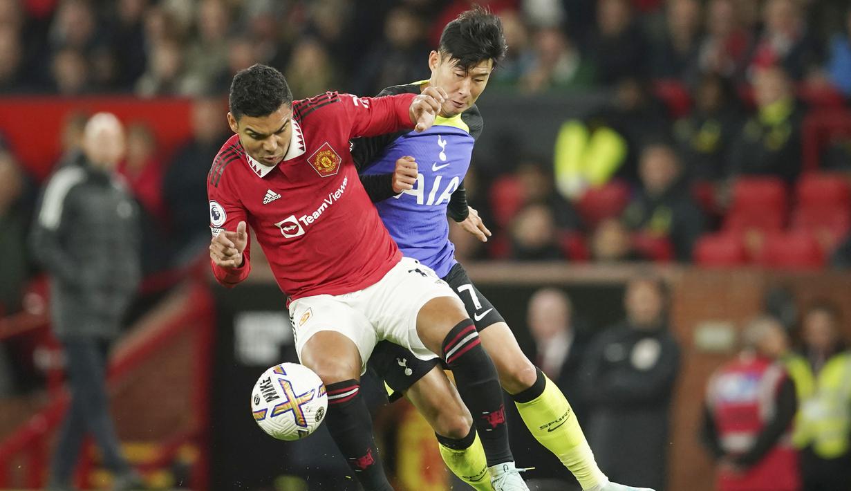 Berkat hasil ini, Manchester United kini menduduki peringkat lima klasemen dengan perolehan poin 19. Sementara itu, Spurs menempati peringkat ketiga dengan poin 23. (AP/Dave Thompson)