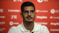 Striker Sevilla asal Portugal, Andre Silva. (AFP/Cristina Quicler)