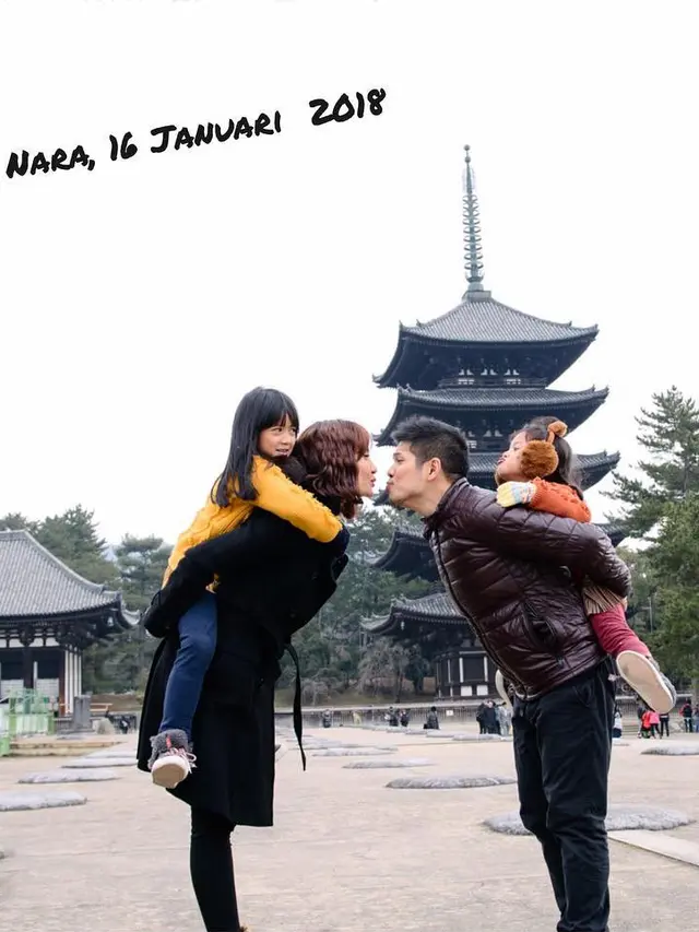 [Bintang] Keluarga Artika Sari Devi