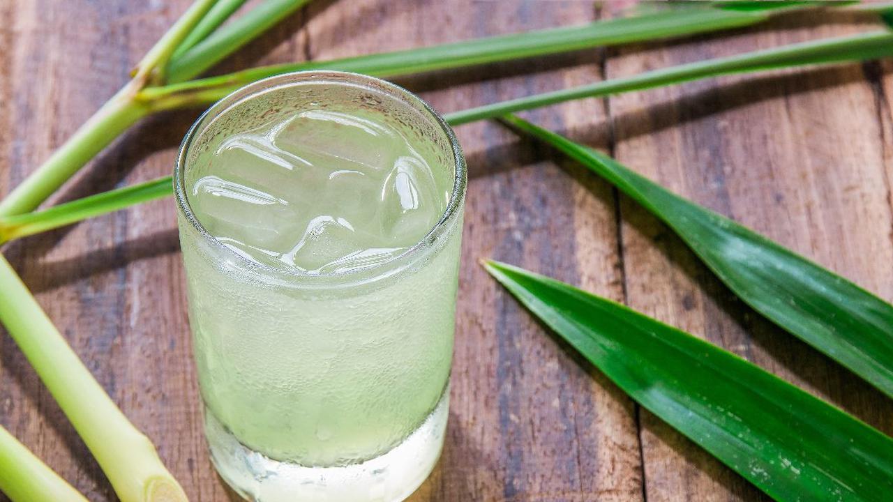4. Jamu Serai Pandan Kunyit Jahe<br>